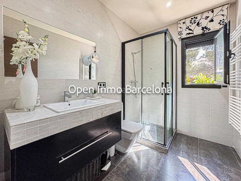 Foto f38c5ac4-7b0f-483e-ad70-94b67b85524d. Maison avec chauffage piscine dans Canyelles