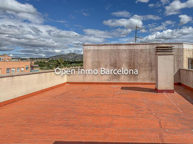 Foto 12a75a11-b566-4f42-bf2f-0b84c0e794f5. Ático espectacular atico con 120 m terraza en Santa Maria-l´Eixample-Sud Sumella Cubelles