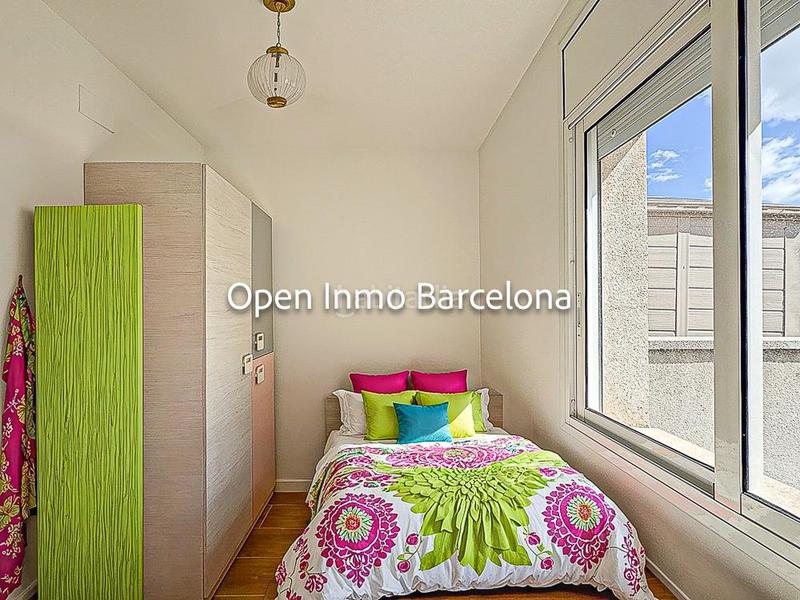 Foto 15f0e415-628b-494e-b446-977e0bbe0d58. Ático espectacular atico con 120 m terraza en Santa Maria-l´Eixample-Sud Sumella Cubelles