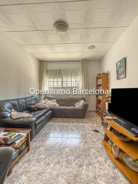Foto 01f4ea75-4af0-4a00-bc60-92cd562bb24c. Piso  en planta baja con terraza en sud sumella en Cubelles