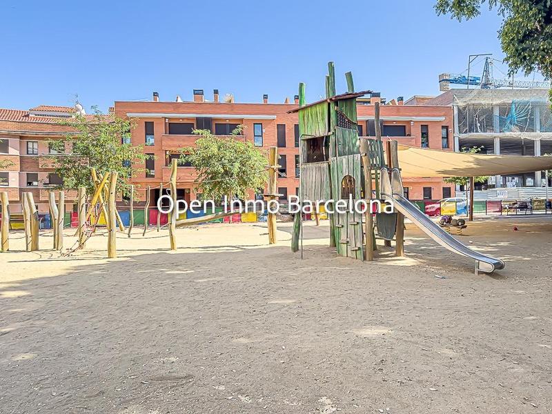 Foto 77711556-a126-43f0-9189-e8a401b8ec2c. Piso  en planta baja con terraza en sud sumella en Cubelles