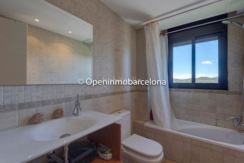Foto c608fb66-eaaa-4398-b2bd-66fb91bcc29e. Casa amb calefacció aparcament piscina a Olivella