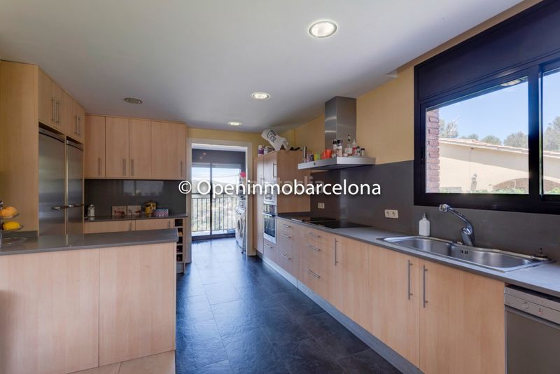 Foto f2c4828d-b771-4992-81a6-6a62aa16f6ed. Casa amb calefacció aparcament piscina a Olivella