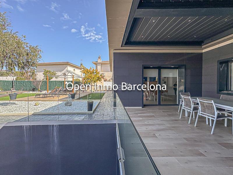 Foto 2bed6414-a55d-4e7b-a196-583b8d5f84e2. Casa exclusiva villa de gran lujo en Santa Maria-l´Eixample-Sud Sumella Cubelles