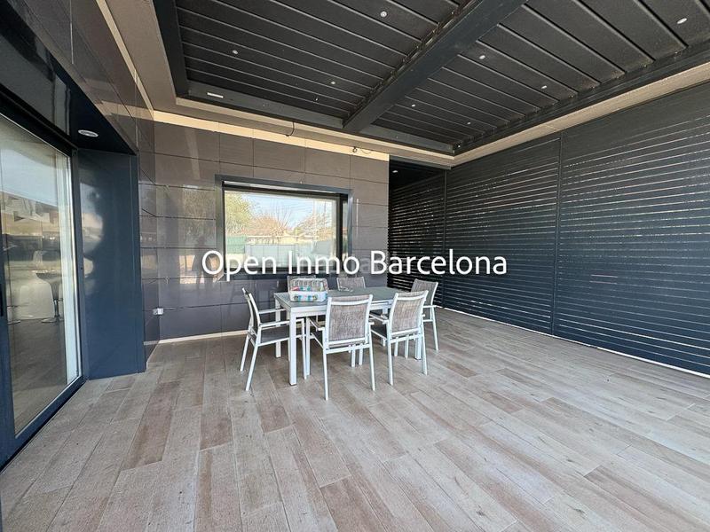 Foto 5a54d9c8-fff5-4f95-9911-832116caa3e6. Casa exclusiva villa de gran lujo en Santa Maria-l´Eixample-Sud Sumella Cubelles