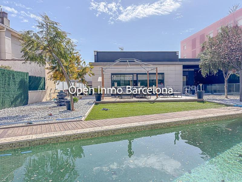 Foto 900badbf-c511-495b-bcbc-da9975489ac2. Casa exclusiva villa de gran lujo en Santa Maria-l´Eixample-Sud Sumella Cubelles