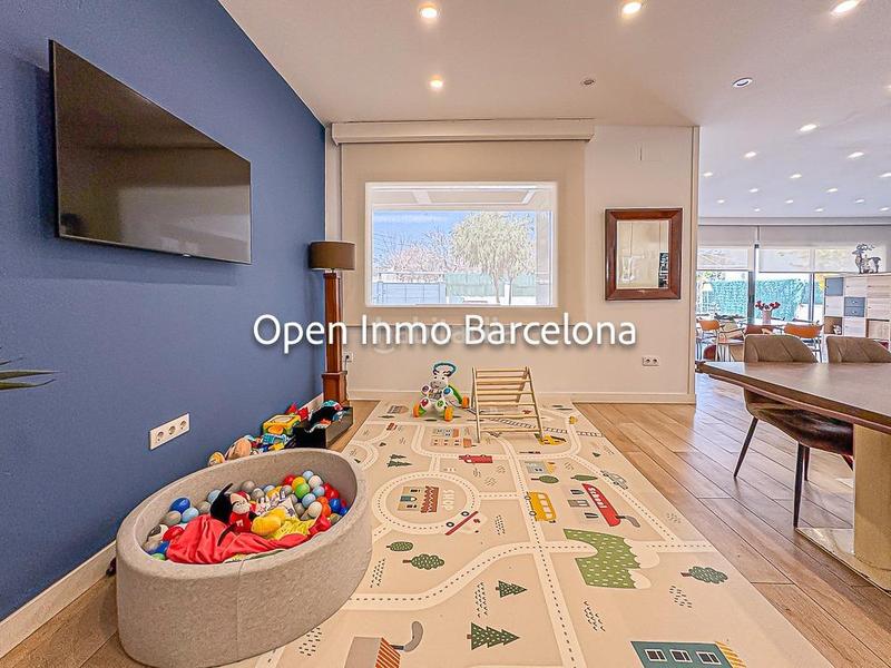 Foto b2f030b0-5368-4b84-8169-fc13423409b8. Casa exclusiva villa de gran lujo en Santa Maria-l´Eixample-Sud Sumella Cubelles