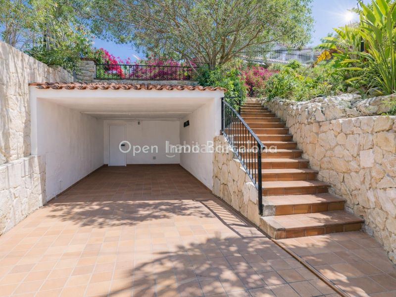 Foto 603974cf-a1c9-4a7c-a709-3602521ba3ae. Casa con parcheggio piscina in Vallpineda-Santa Bàrbara Sitges