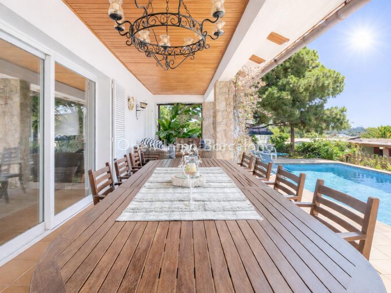 Foto bbae5c09-ce9f-4788-82c3-2e6dbd418492. Casa con parcheggio piscina in Vallpineda-Santa Bàrbara Sitges