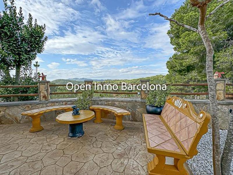 Foto 14ded731-7783-483c-820b-98875bc02334. Casa villa de lujo con parcela de 3200 metros en Olivella