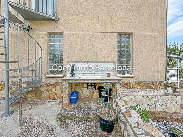 Foto 1f1e9988-1c66-48ac-9d41-ab3c71d8c772. Casa amb calefacció aparcament a Olivella