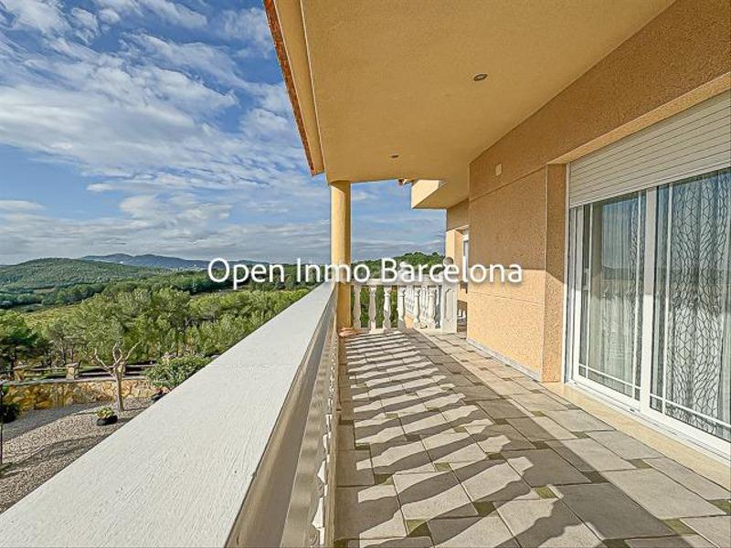 Foto 347e8f18-e3da-4258-9e8c-04b52367701e. Casa villa de lujo con parcela de 3200 metros en Olivella