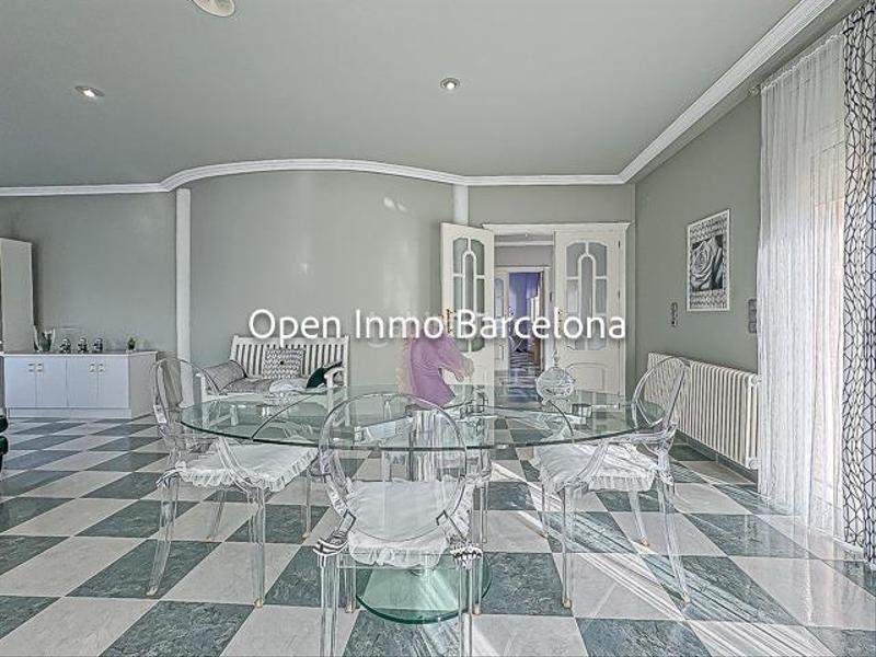Foto 379d754c-7252-4929-ad33-ee7dbf937138. Casa villa de lujo con parcela de 3200 metros en Olivella