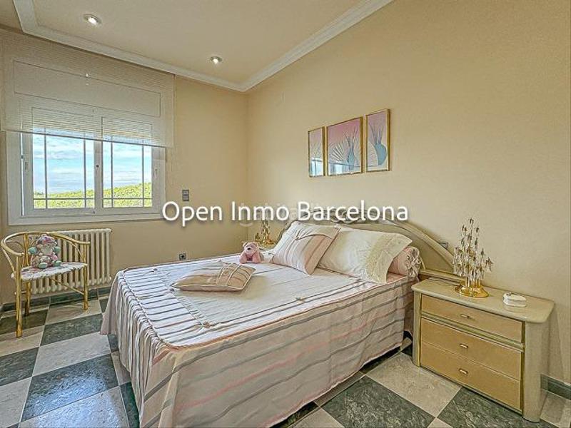Foto 3c7dbb21-74f6-4a3f-8e44-88de7c283c7b. Casa villa de lujo con parcela de 3200 metros en Olivella