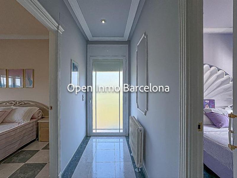 Foto 87843bf2-2d85-457e-bc7b-ec40ca765fd1. Casa villa de lujo con parcela de 3200 metros en Olivella