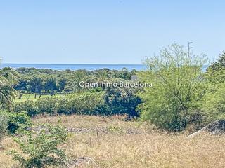 Terreny residencial a Can Girona - Terramar - Vinyet. Estupenda parcela de can girona con vistas al mar