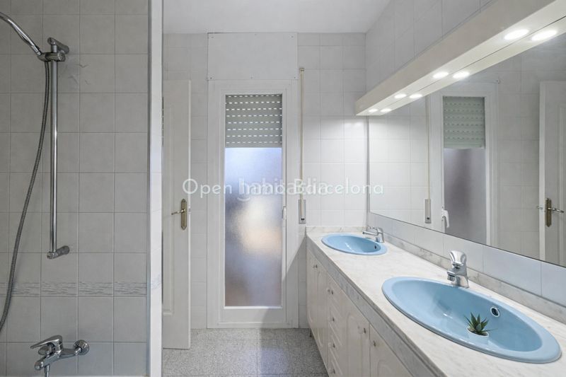 Foto 681bd90e-e815-4ed9-8056-27d792260a19. Casa amb aparcament a Prat de Vilanova Vilanova i la Geltrú