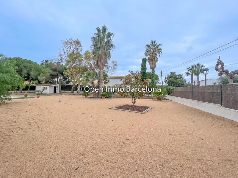 Foto aa984755-e5c0-44a1-a5e1-5977f67e8718. Terreny residencial a Puig Moltó - Can Macià Sant Pere de Ribes