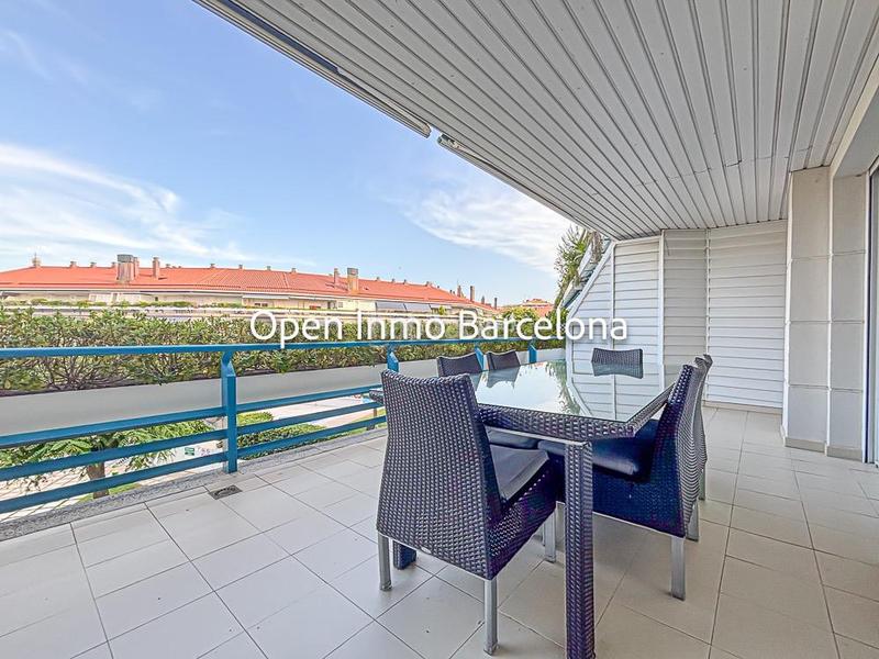 Foto 5e930fe3-0ab6-4e0a-bed3-167e68d426e8. Location appartement avec parking dans Can Girona - Terramar - Vinyet Sitges