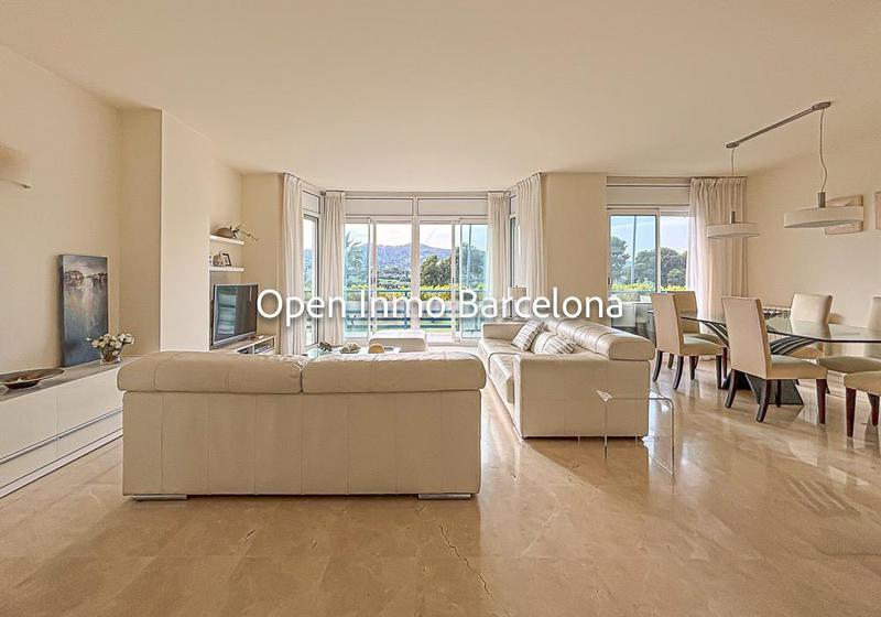 Foto fdf40592-072e-42fa-aa5b-10de897e1203. Location appartement avec parking dans Can Girona - Terramar - Vinyet Sitges