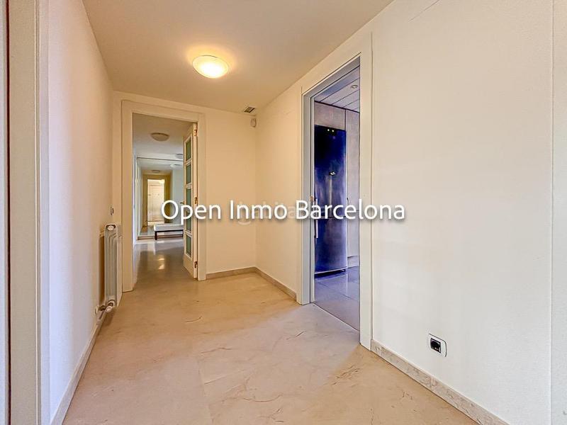 Foto 42a7c267-0fdb-43f3-97a3-b56a7c8ab180. Rent flat with parking in Can Girona - Terramar - Vinyet Sitges