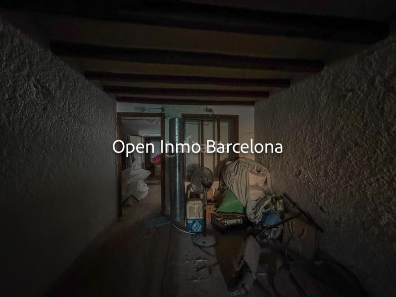 Foto 2ee0a905-a6fa-421d-87a7-5c43f4cd2541. Geschäftsraum in Canyelles