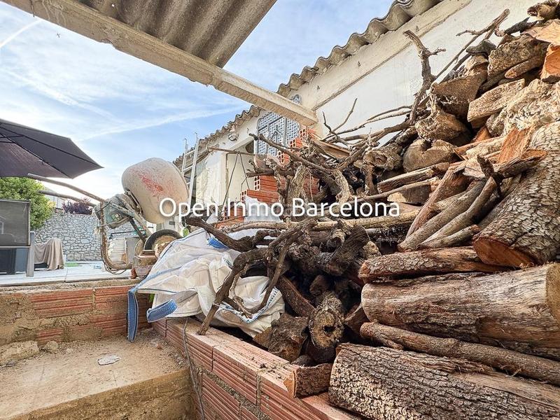 Foto 37f5ef4a-5cc9-4e9a-88c1-c6fd88388b1f. Geschäftsraum in Canyelles