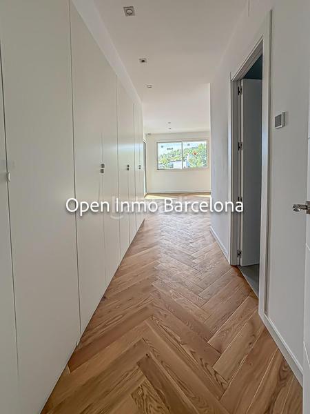 Foto 543c050f-32c6-4b77-957a-7795d0488f8e. Casa amb aparcament a Can Girona - Terramar - Vinyet Sitges