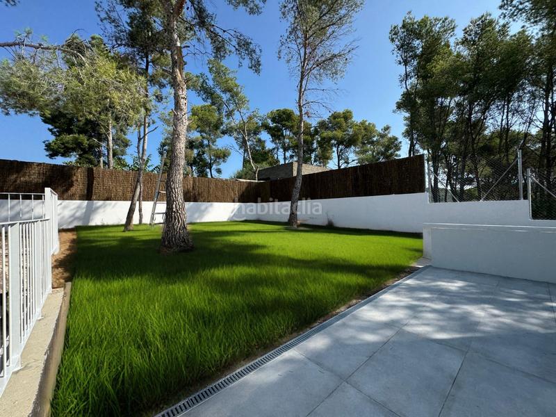 Foto d7c73730-b631-4b12-a3ea-801469423f5f. Casa amb aparcament a Can Girona - Terramar - Vinyet Sitges