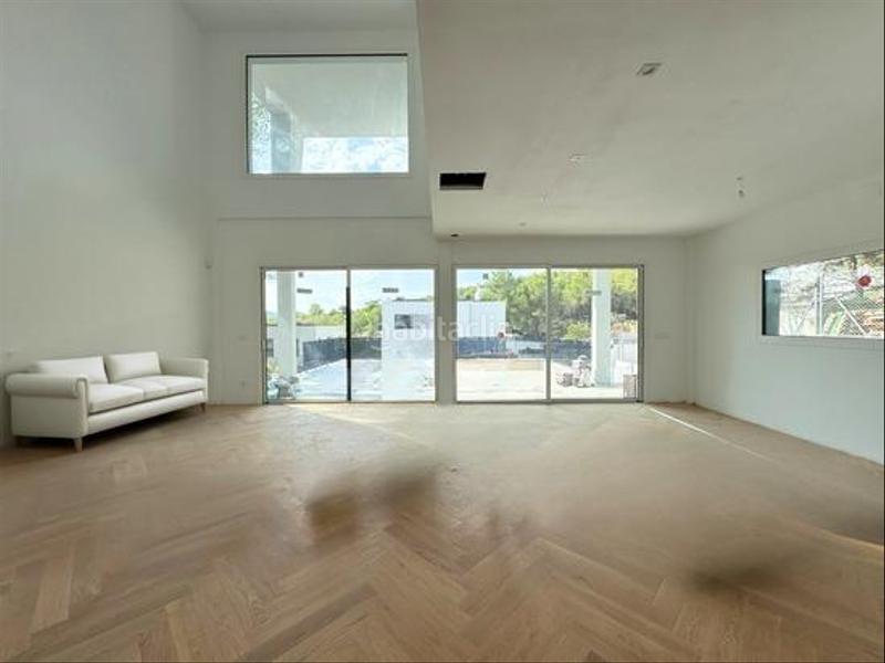 Foto daeca565-6e48-4903-b0d9-feca497a538e. House with parking in Can Girona - Terramar - Vinyet Sitges
