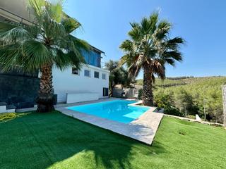 Lloguer Casa a Can Lloses - Can Marcer. Villa de lujo con piscina en can pere la plana en alquiler tempo