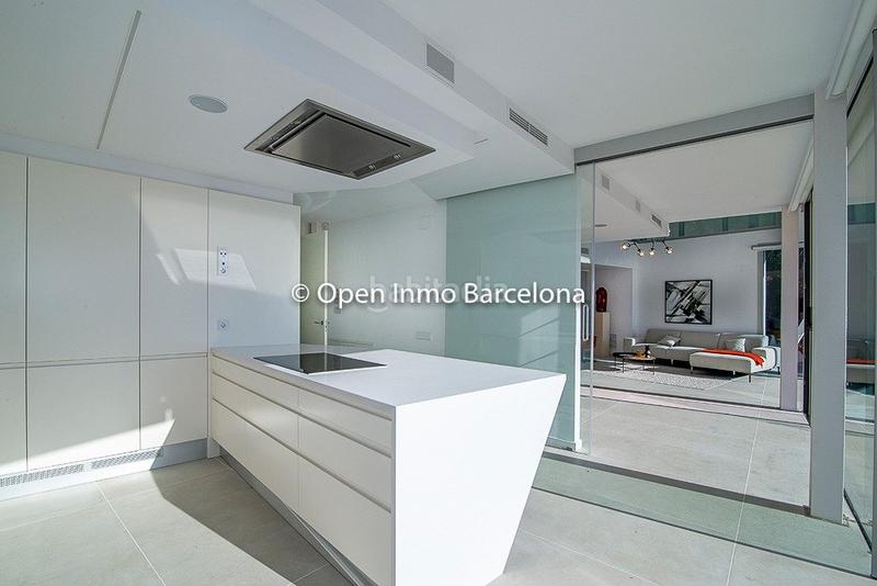Foto 2574a6a1-3551-4e1e-9113-be8a22d6b5c8. Maison avec chauffage parking piscine dans Can Girona - Terramar - Vinyet Sitges