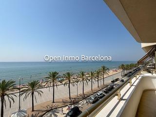 Etagenwohnung in LEstany. Piso en venta en la playa de calafell