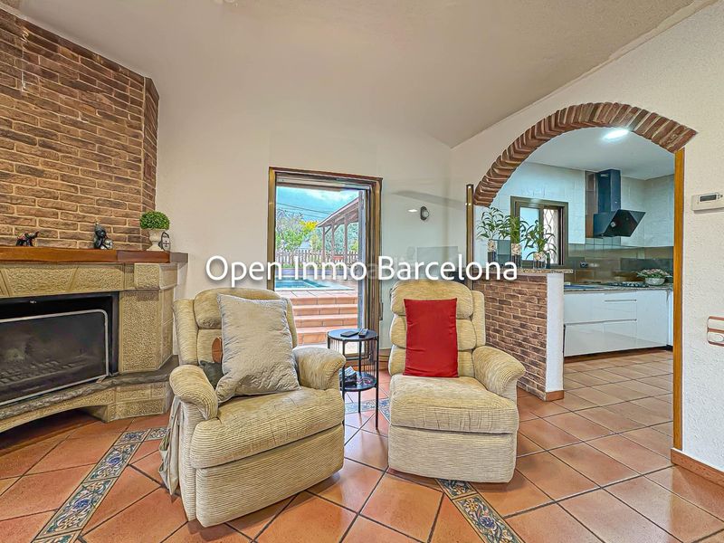 Foto 1caa9541-c1dd-4503-b594-d06679b58b37. Casa amb aparcament piscina a Avinyonet del Penedès