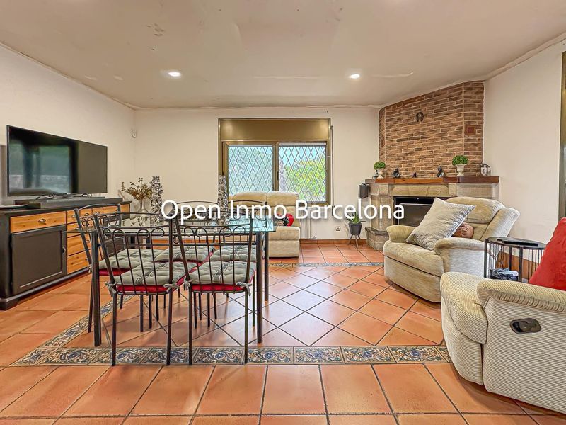 Foto 78843683-a2da-4d58-81c6-27e34f784f12. Casa amb aparcament piscina a Avinyonet del Penedès