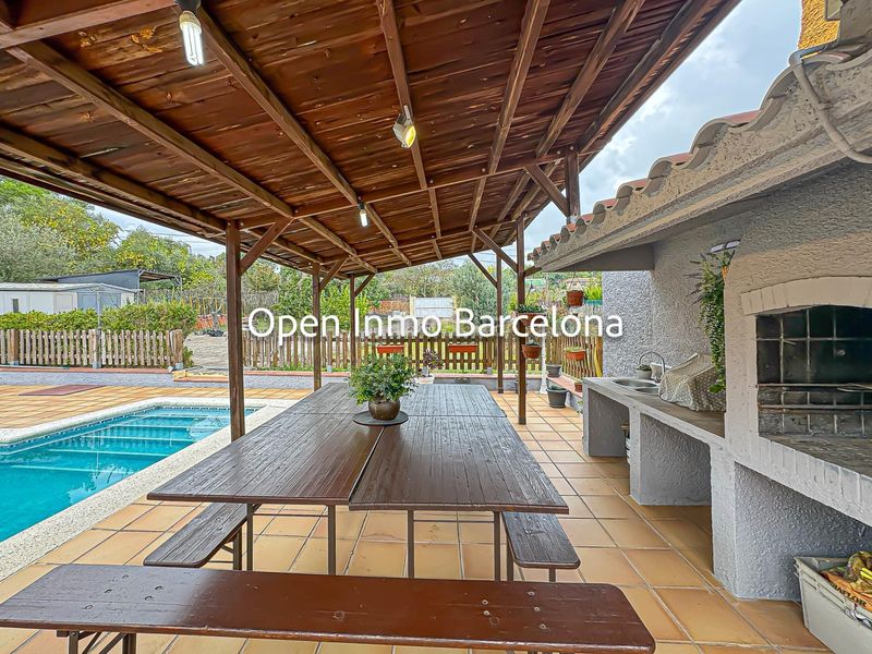Foto 88e45b3b-c578-46dc-a940-12315beb20af. Casa amb aparcament piscina a Avinyonet del Penedès