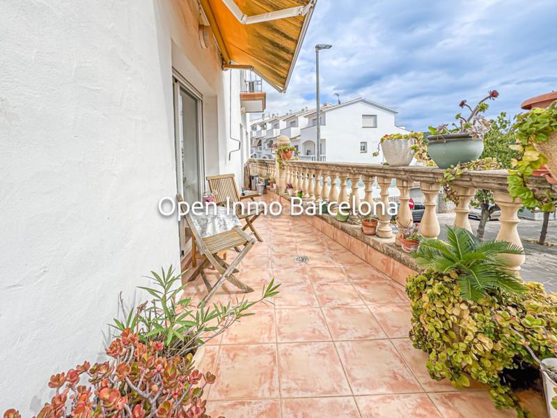 Foto 42dd6e8a-a95c-4351-89e6-3dcce5175a0e. Casa amb calefacció aparcament a Centre Sant Pere de Ribes