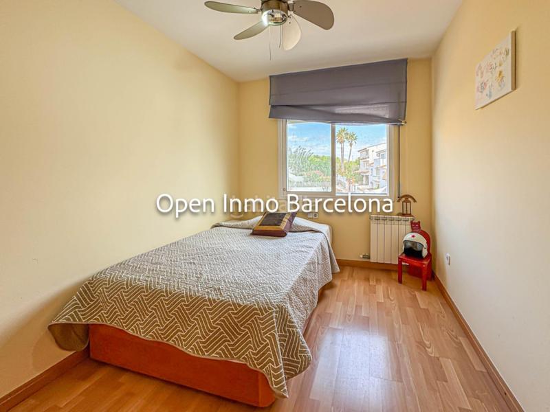 Foto 57f594aa-eae3-4d33-a65a-9aa2908f37b2. Casa amb calefacció aparcament a Centre Sant Pere de Ribes