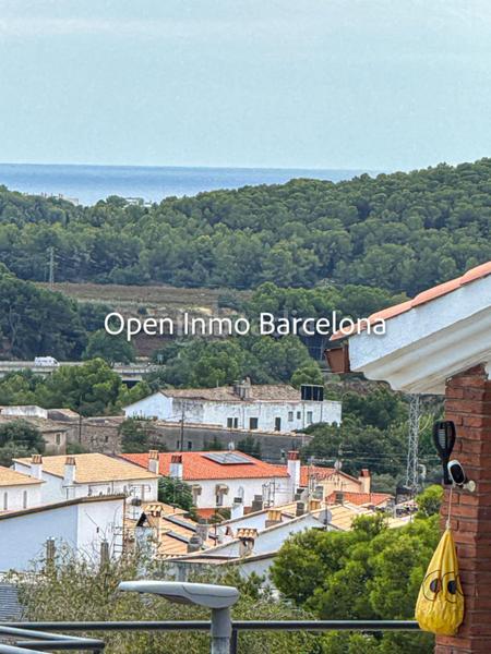 Foto 7207ed6b-c700-43e2-9fb8-b9c84fcaebd2. Casa amb calefacció aparcament a Centre Sant Pere de Ribes