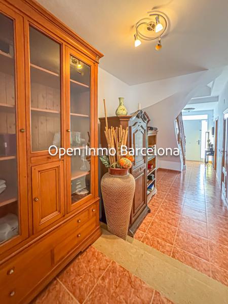 Foto b95c6951-e093-4ce1-9600-2e3054032a10. Casa amb calefacció aparcament a Centre Sant Pere de Ribes
