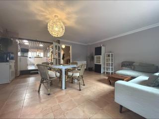 Casa a Poble Nou. Chalet pareado en venta en poble nou, vilafranca del penedès