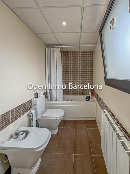 Foto 0a842458-c141-4824-844c-f9a892315805. Maison jumelée avec chauffage parking piscine dans Centre Sant Pere de Ribes