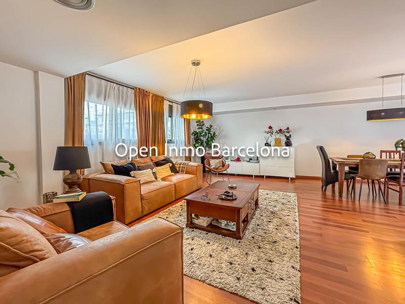 Foto 3cf525cf-c883-4420-8c6e-0d7c0e24d2f8. Maison jumelée avec chauffage parking piscine dans Centre Sant Pere de Ribes