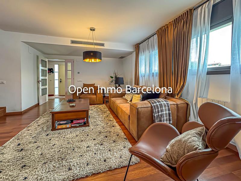 Foto 63605500-3dba-4cd0-9a4c-d5b863d202a6. Maison jumelée avec chauffage parking piscine dans Centre Sant Pere de Ribes