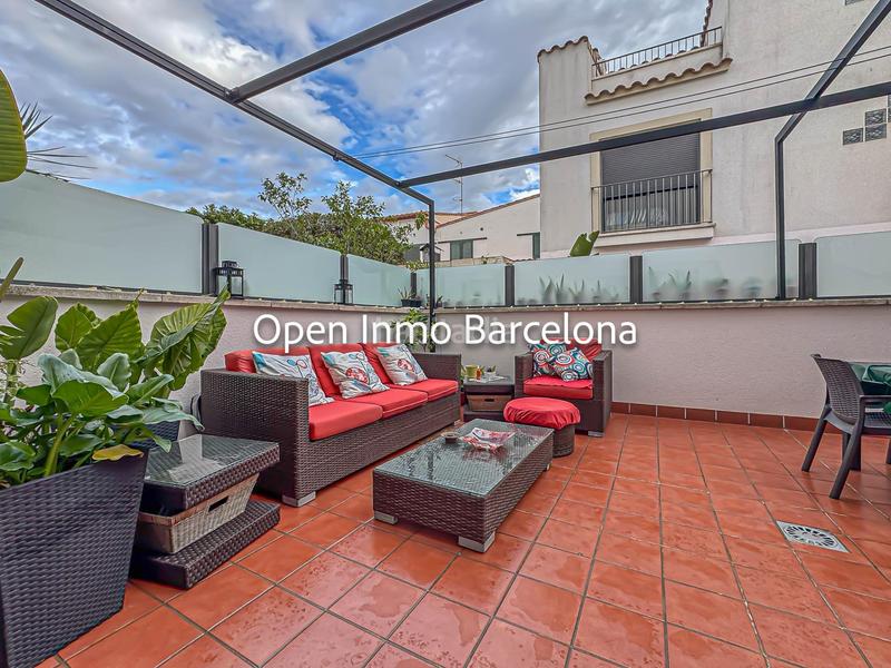 Foto aa456303-6ce6-418e-bfb5-6521beb5a243. Maison jumelée avec chauffage parking piscine dans Centre Sant Pere de Ribes