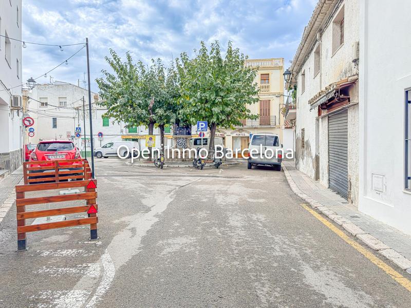 Foto af13adac-d4ed-436b-b2c0-389a301f172d. Maison jumelée avec chauffage parking piscine dans Centre Sant Pere de Ribes