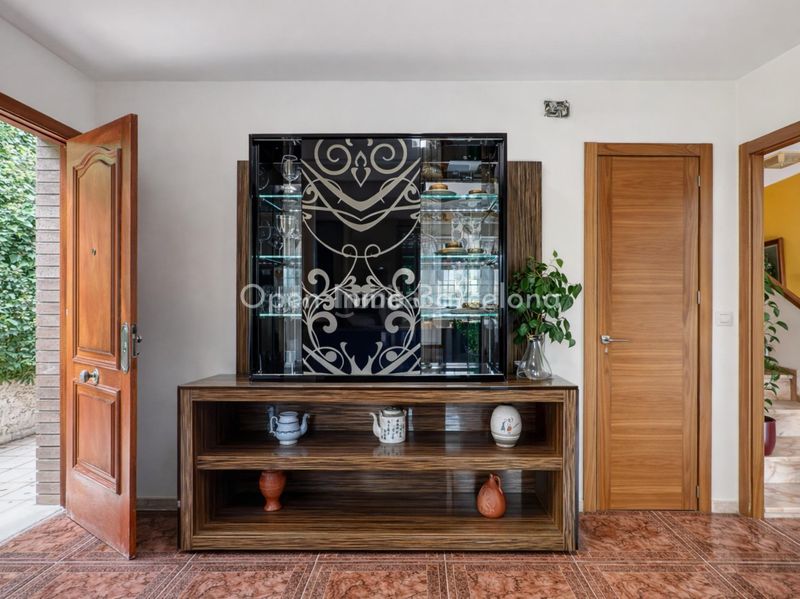 Foto 4f279345-0637-4d8d-9ee3-451e22028e2b. Casa amb aparcament a Olèrdola