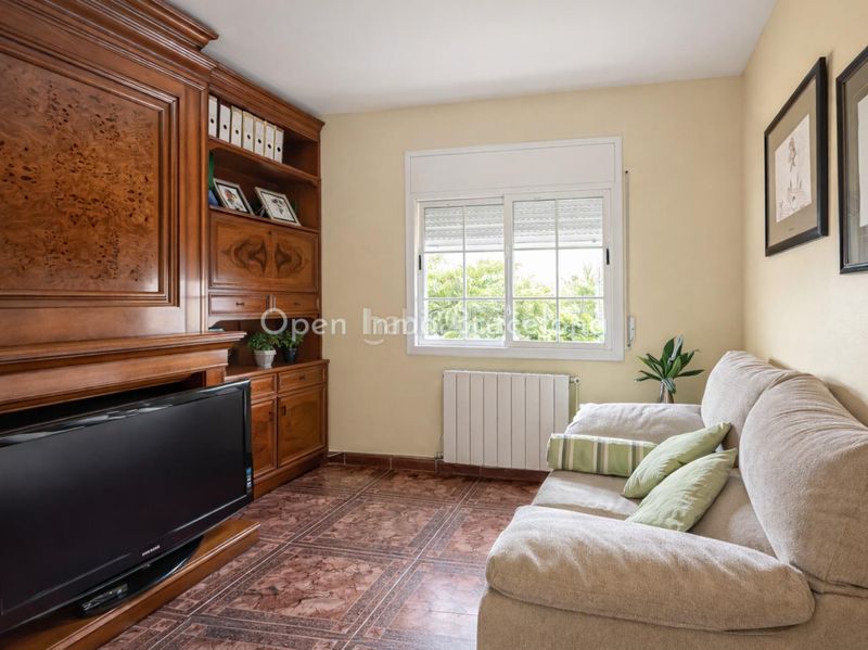 Foto 97c5e7d5-96d0-481f-9655-b6ecb7942082. Casa en Olèrdola