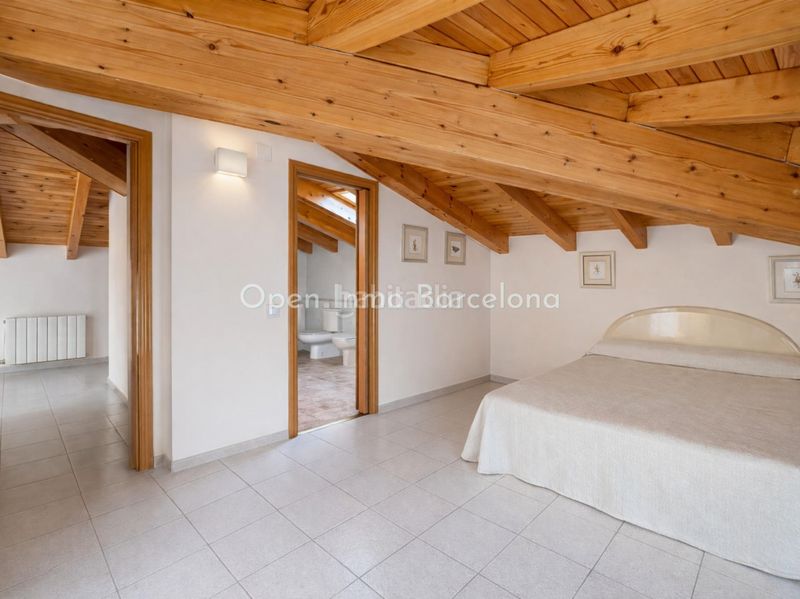 Foto dc5648e6-036b-4f65-ae7e-1f719712b61b. Casa amb aparcament a Olèrdola
