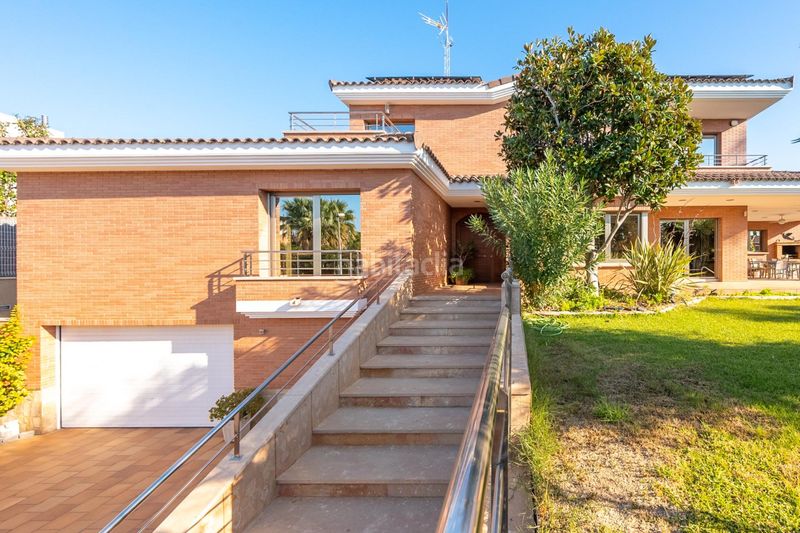 Foto b51cbe0d-fa02-4bd9-9e69-b0a8aebb331a. Haus mit heizung parking pool in Bonavista Vendrell (El)